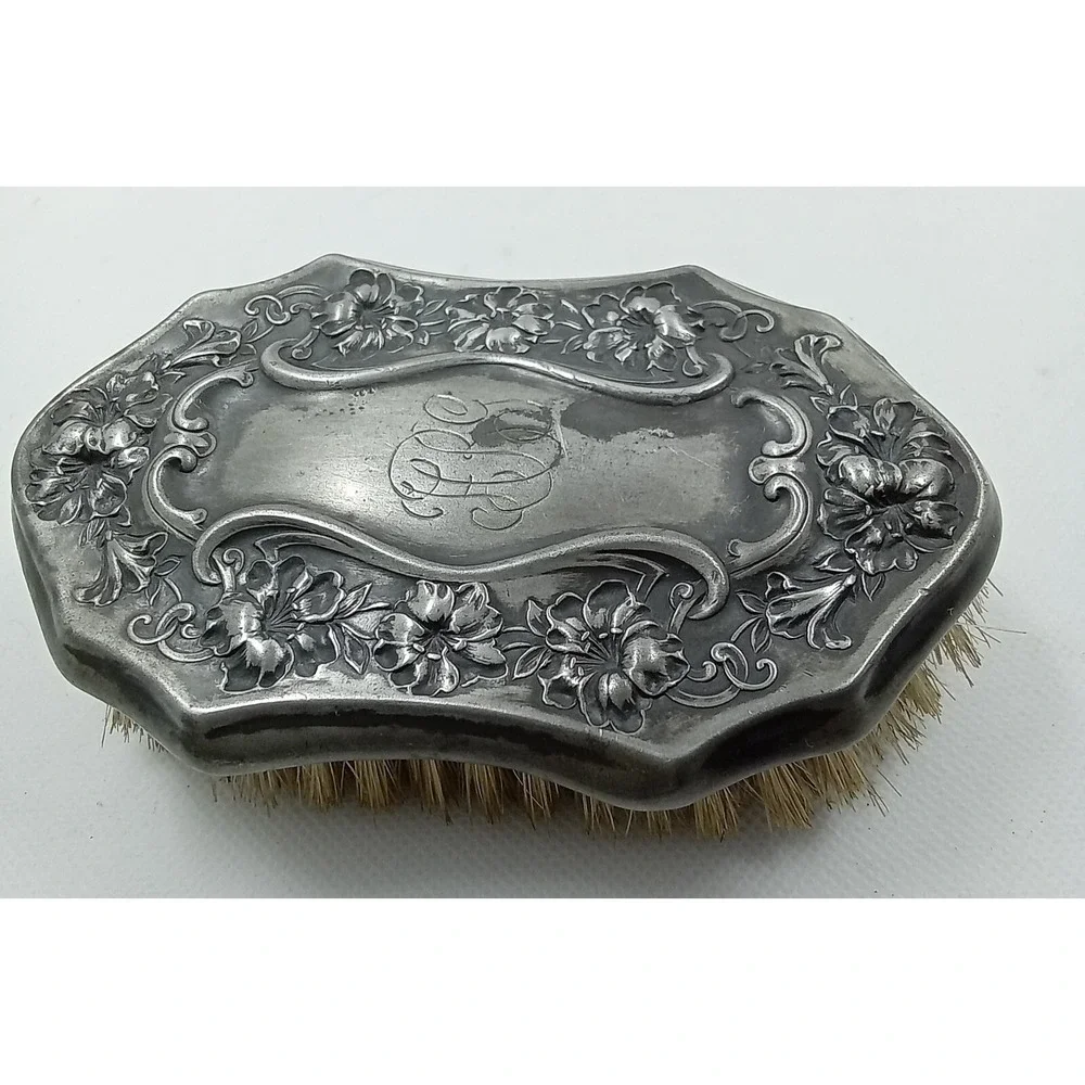 Antique‎ Art Nouveau Silver Tone Repousse Floral Monogram Vanity Clothes Brush